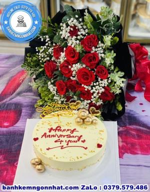 Combo Bánh Kem Và Hoa Tươi 01